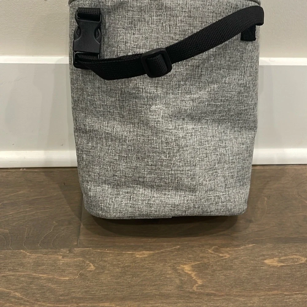 Skip Hop Gray Bottle Holder Bag